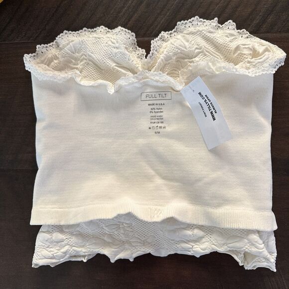 FULL TILT Seamless Lace Trim Textured Cropped Tube Top Size S/M Off White NWT - Picture 5 of 10